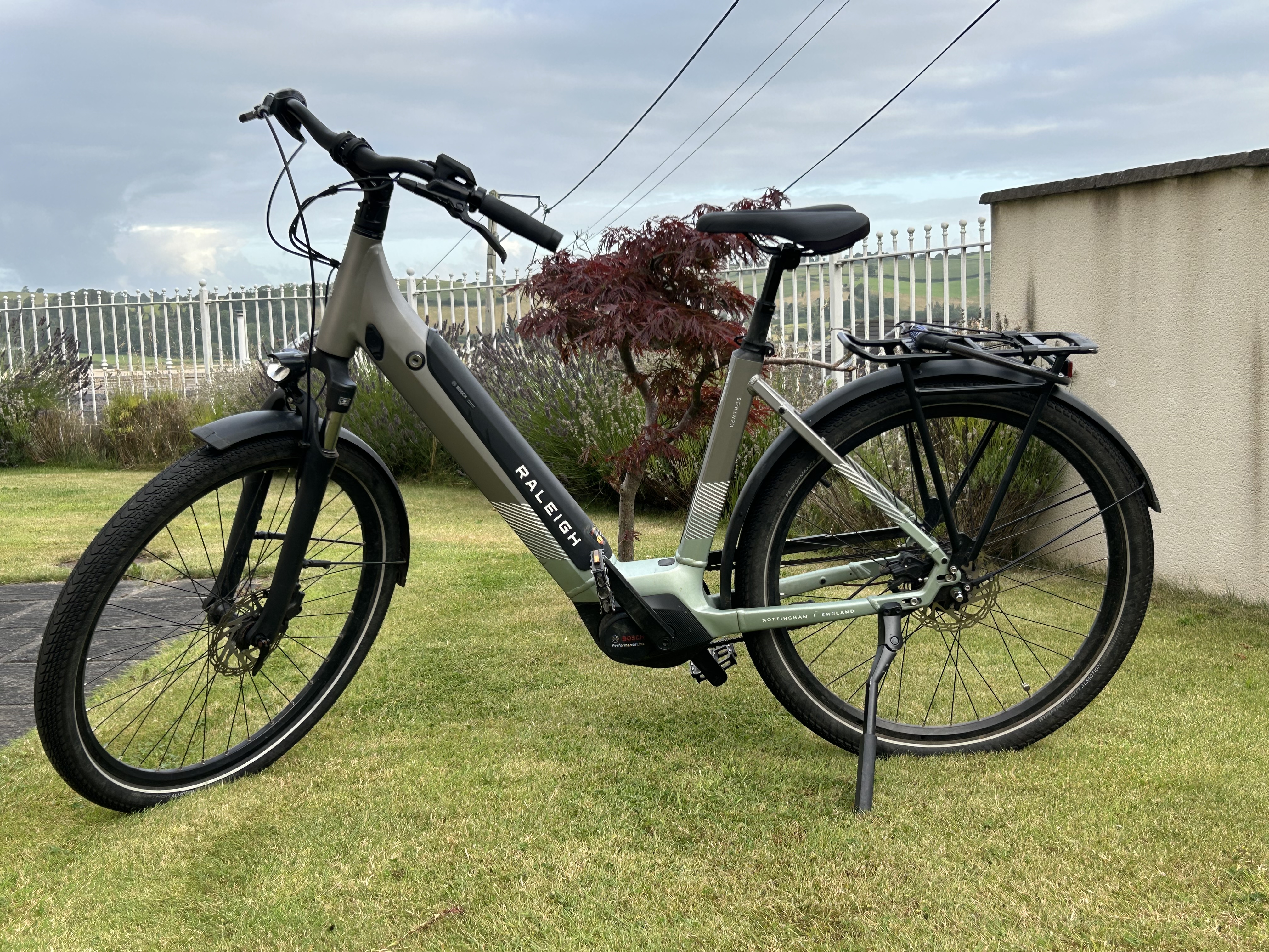 Raleigh Centros HUB Bike For Sale